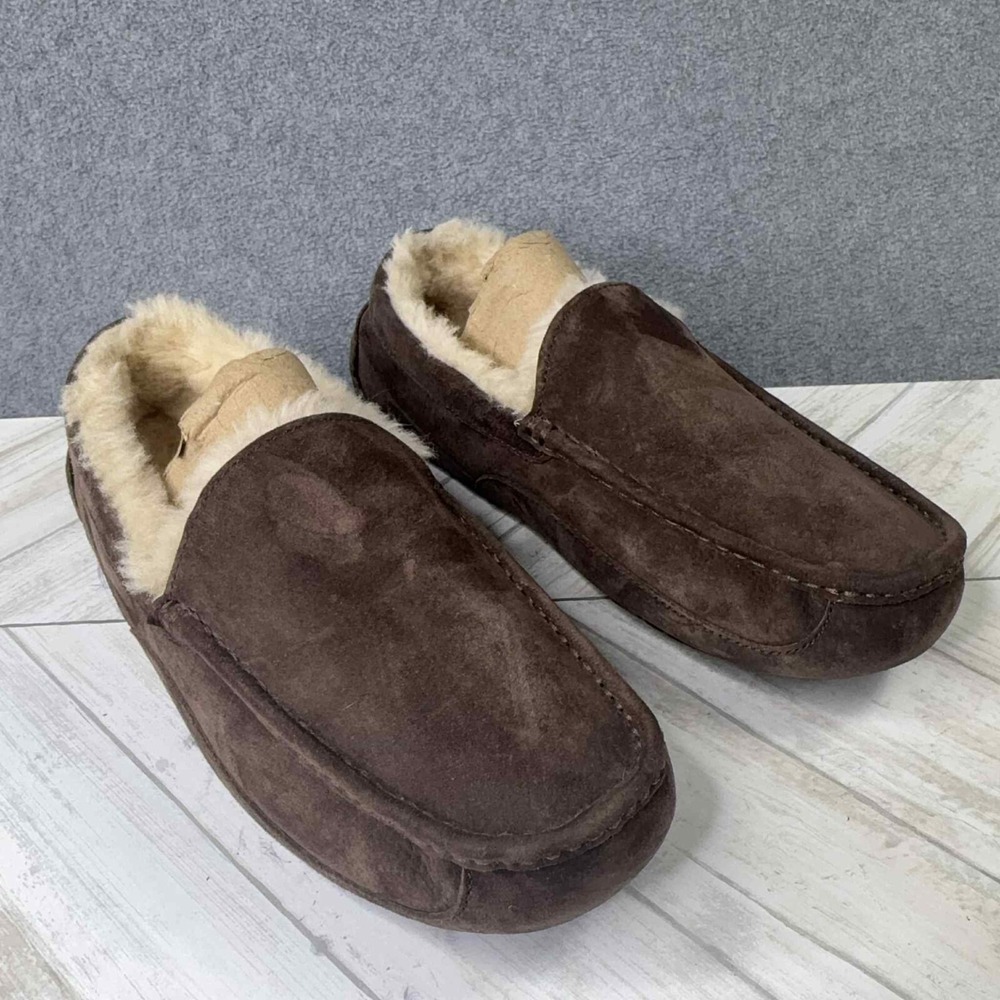 UGG Australia Men's ASCOT Slippers Shoes Size 10 ESPRESSO Brown Suede Lounge